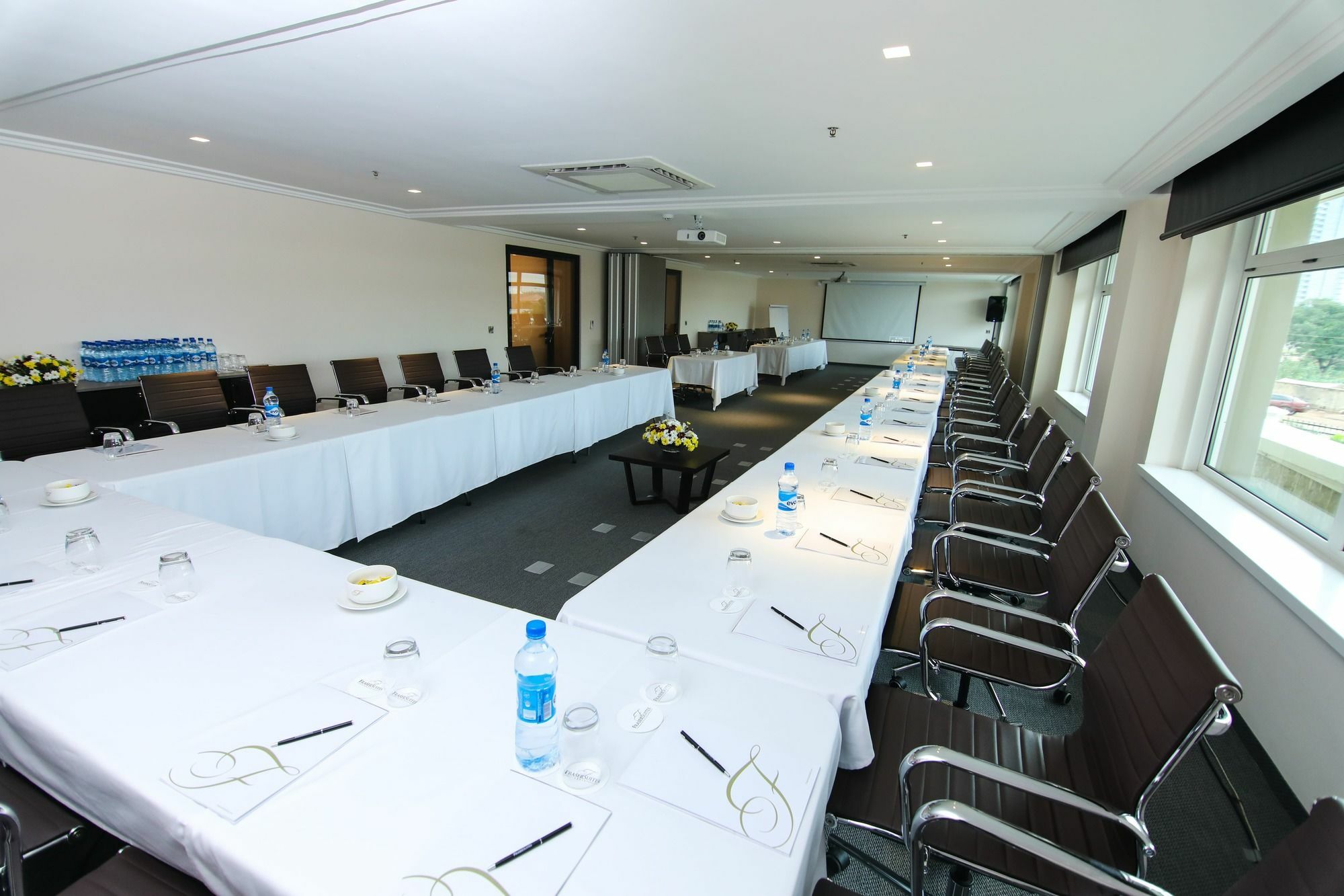 Fraser Suites Abuja Exterior photo